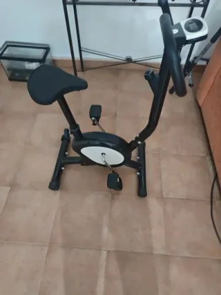 Bicicleta Estática Negra