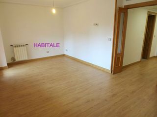 Piso en venta en Arrabal en Zaragoza