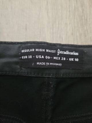 PANTALONES EFECTO PIEL TALLA 38