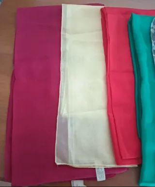 N.7 Sciarpe foulard fantasia e tinta unita