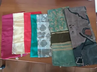 N.7 Sciarpe foulard fantasia e tinta unita