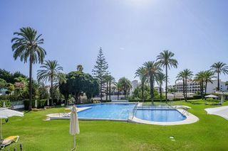 Piso en venta en Nueva Andalucía centro en Marbella