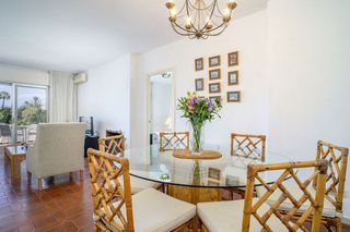 Piso en venta en Nueva Andalucía centro en Marbella