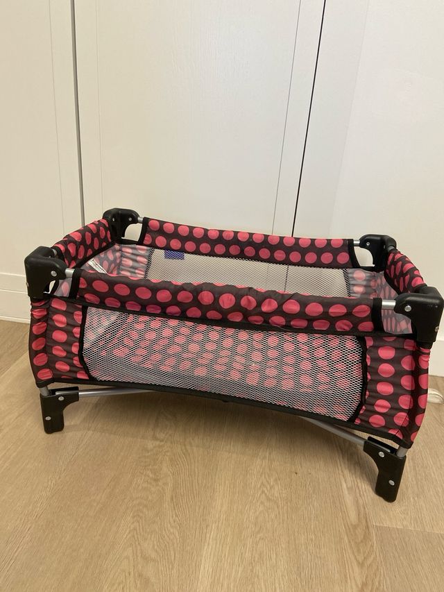 Cuna muñeca de viaje de juguete