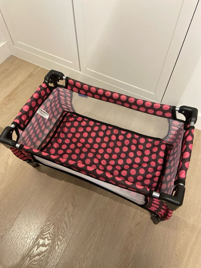 Cuna muñeca de viaje de juguete