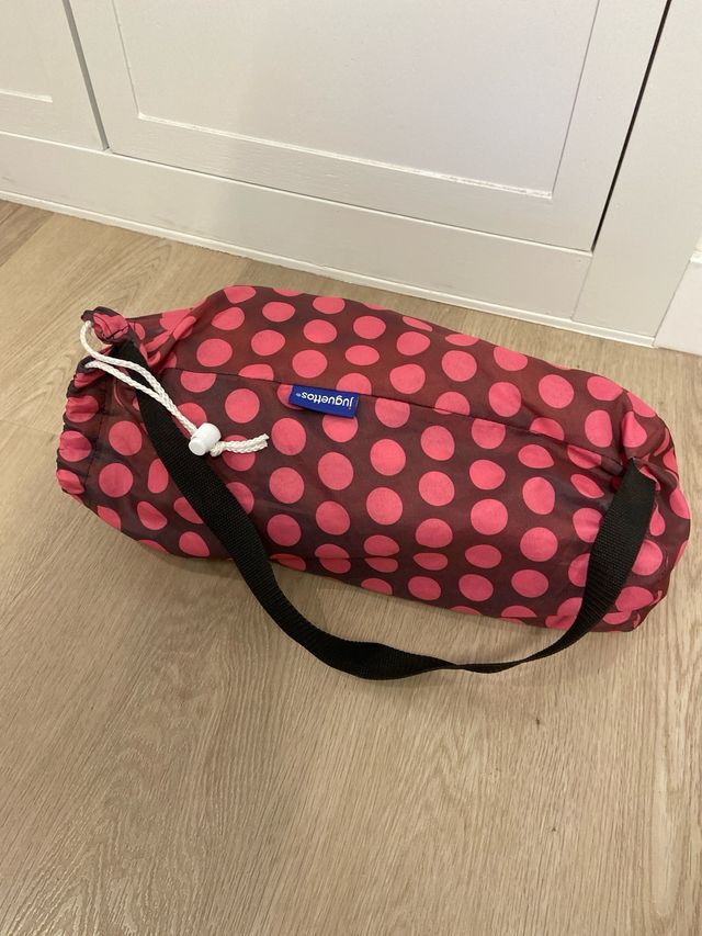 Cuna muñeca de viaje de juguete