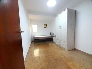 Piso en venta en Mercado en Alicante