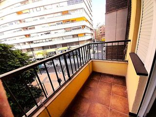 Piso en venta en Mercado en Alicante