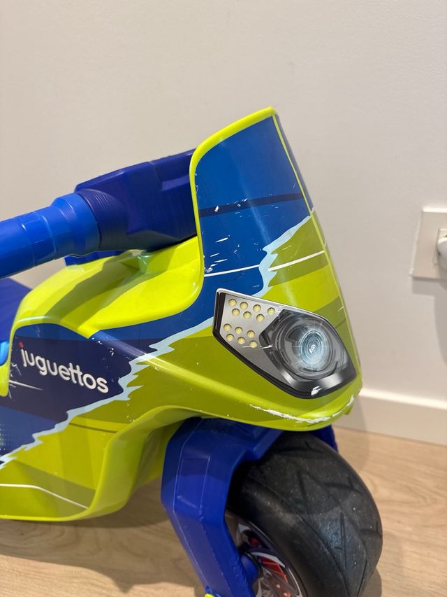 Moto infantil Juguettos