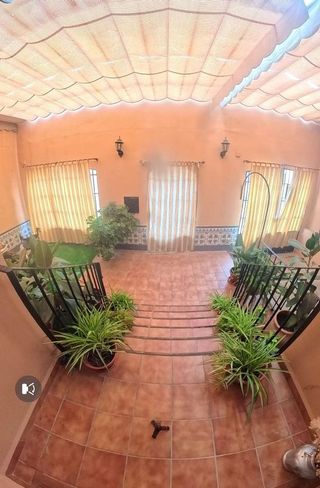 Casa adosada en venta en Brenes