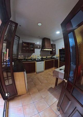 Casa adosada en venta en Brenes