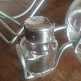 Porta olio e scottex da appendere