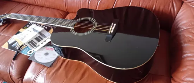 Guitarra electroacústica