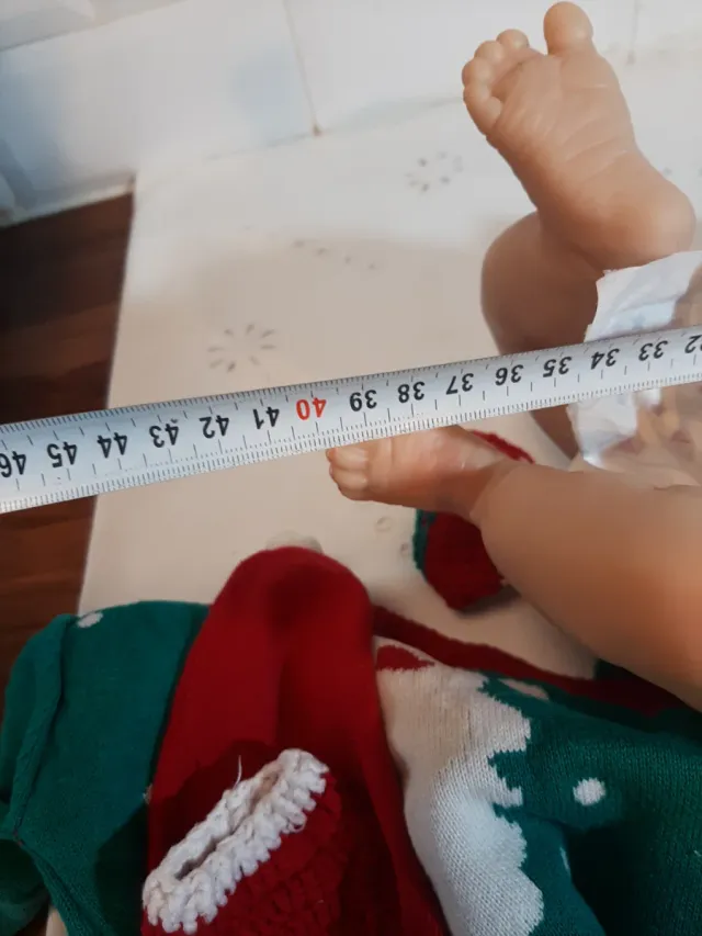 Muñeca bebé realista