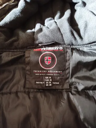 Cazadora Norway Negra Talla M grande, yo diría L