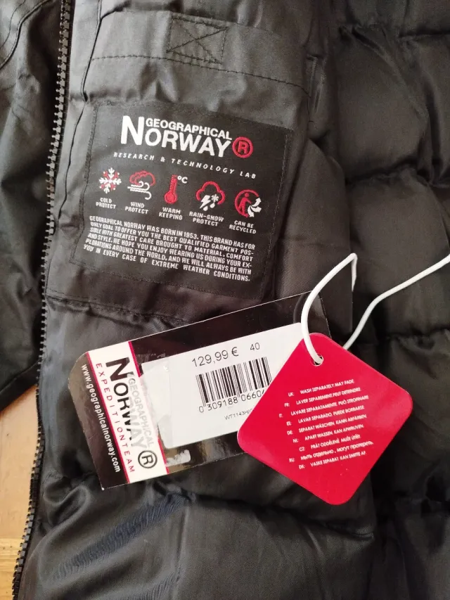 Cazadora Norway Negra Talla M grande, yo diría L