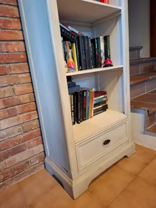 Librería blanca 4 estantes