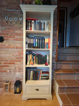 Librería blanca 4 estantes