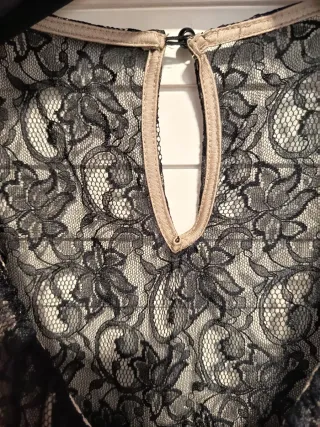 Vestido negro encaje y terciopelo