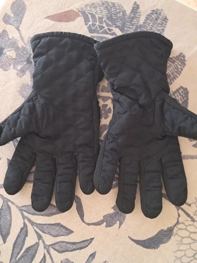 Guantes Tous Negro y Dorado