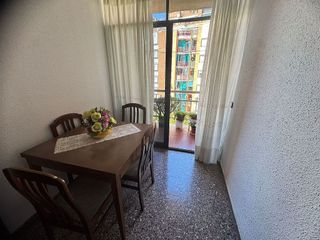 Piso en venta en Sant Josep en Hospitalet de Llobregat, L´