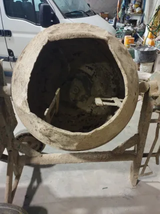 Hormigonera 160L