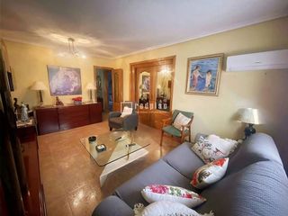 Piso en venta en Orcasitas en Madrid