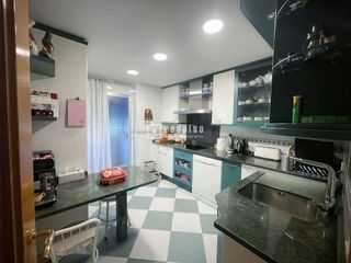 Piso en venta en Orcasitas en Madrid