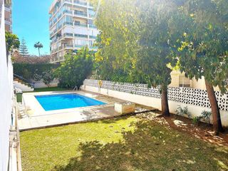 Piso en venta en Playa de la Fontanilla en Marbella