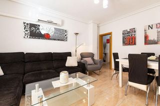 Piso en venta en Centro en Torrevieja