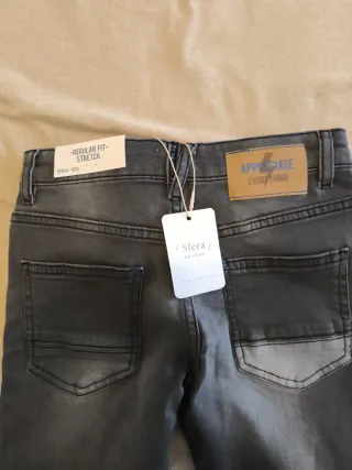 Pantalón niño de 9-10 años de Sfera.