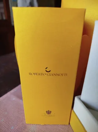 Collana con angelo e pietra rosa