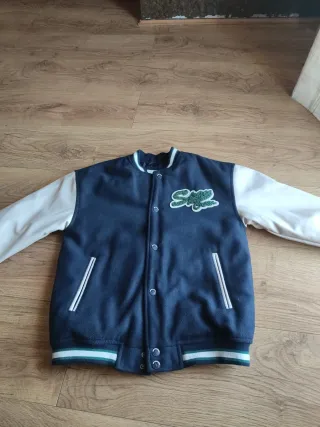 Cazadora niño azul y blanco