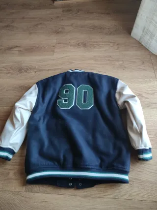 Cazadora niño azul y blanco