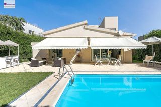 Chalet en venta en Residencial Triana - Barrio Alto en Gabias (Las)