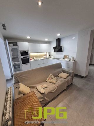 Casa adosada en venta en Campello Pueblo en Campello (el)