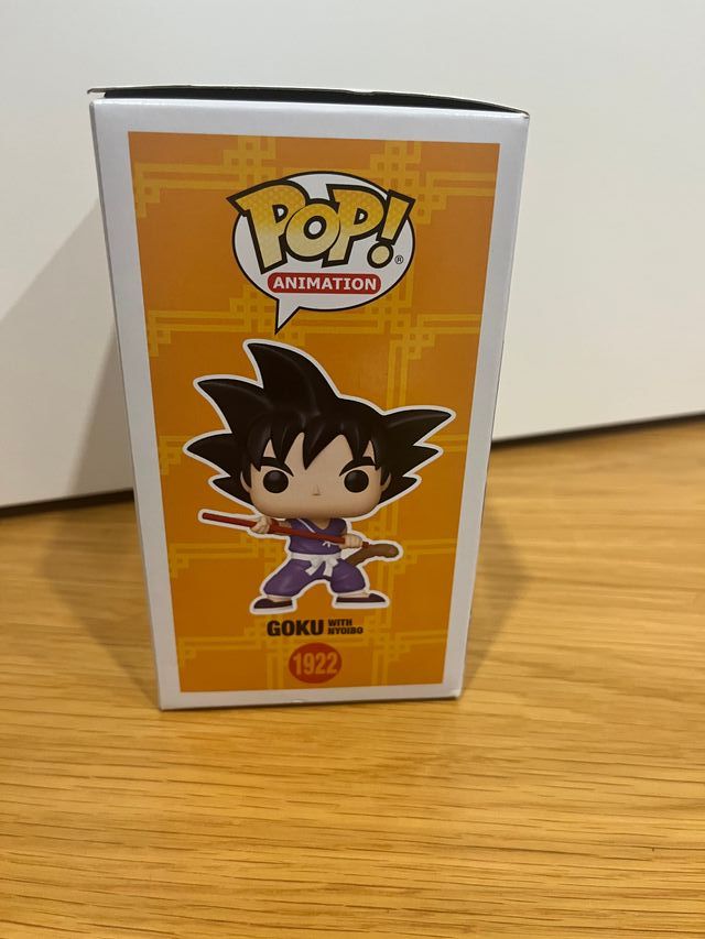 Funko Pop Goku com Nyoibo #1922 Dragon Ball novo