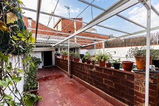 Casa en venta en Ca n'Aurell en Terrassa