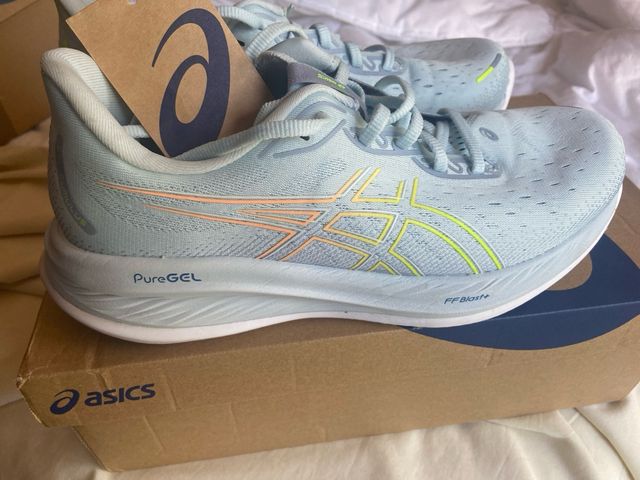 Zapatillas Asics Gel Cumulus Talla 43.5