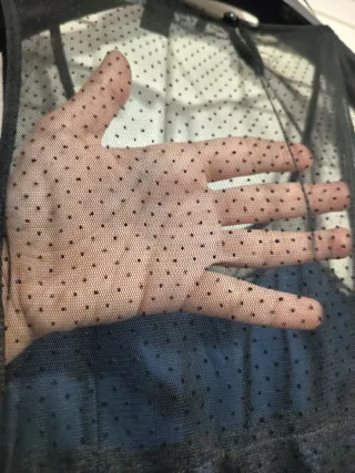 Vestido negro y azul con tul