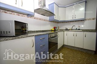 Piso en venta en El Mercado en Manises