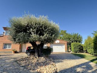 Chalet en venta en Palau-solità i Plegamans