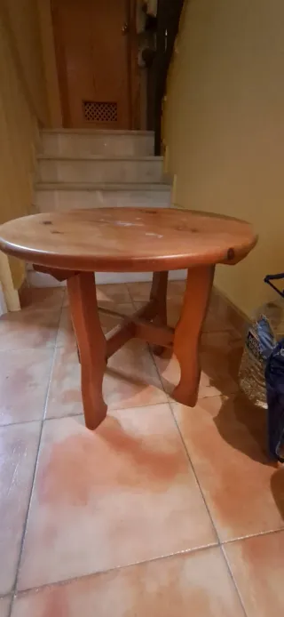 Mesa de centro de madera maciza