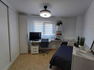 Piso en venta en El Puerto en Coslada