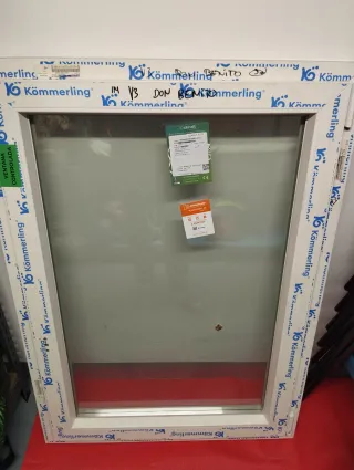 Ventana nueva sin usar 86 centímetros x 1 ; 20