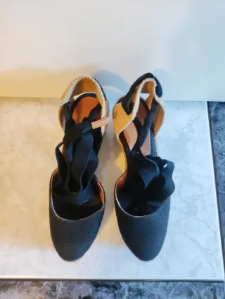 Alpargatas cuña Uterqüe esparto T38