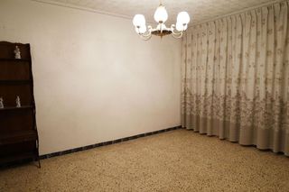 Chalet en venta en Alcañiz