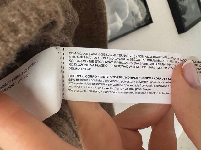 Blusa H&M encaje beige talla S