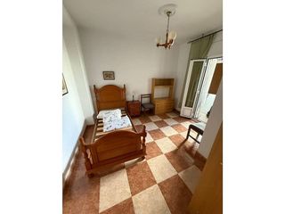 Piso en venta en Cabra