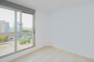 Piso en venta en Altozano - Conde Lumiares en Alicante